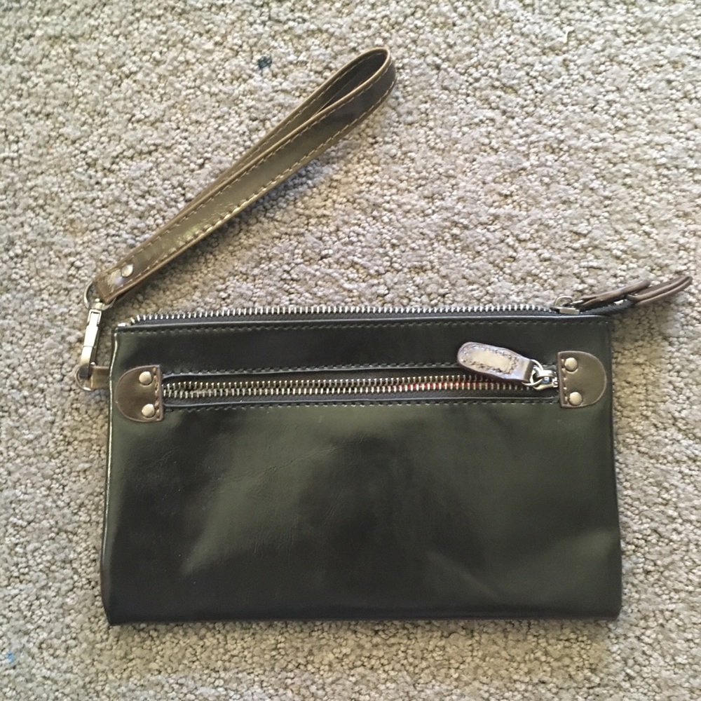 Shiraleah Black Vegan Leather Wristlet